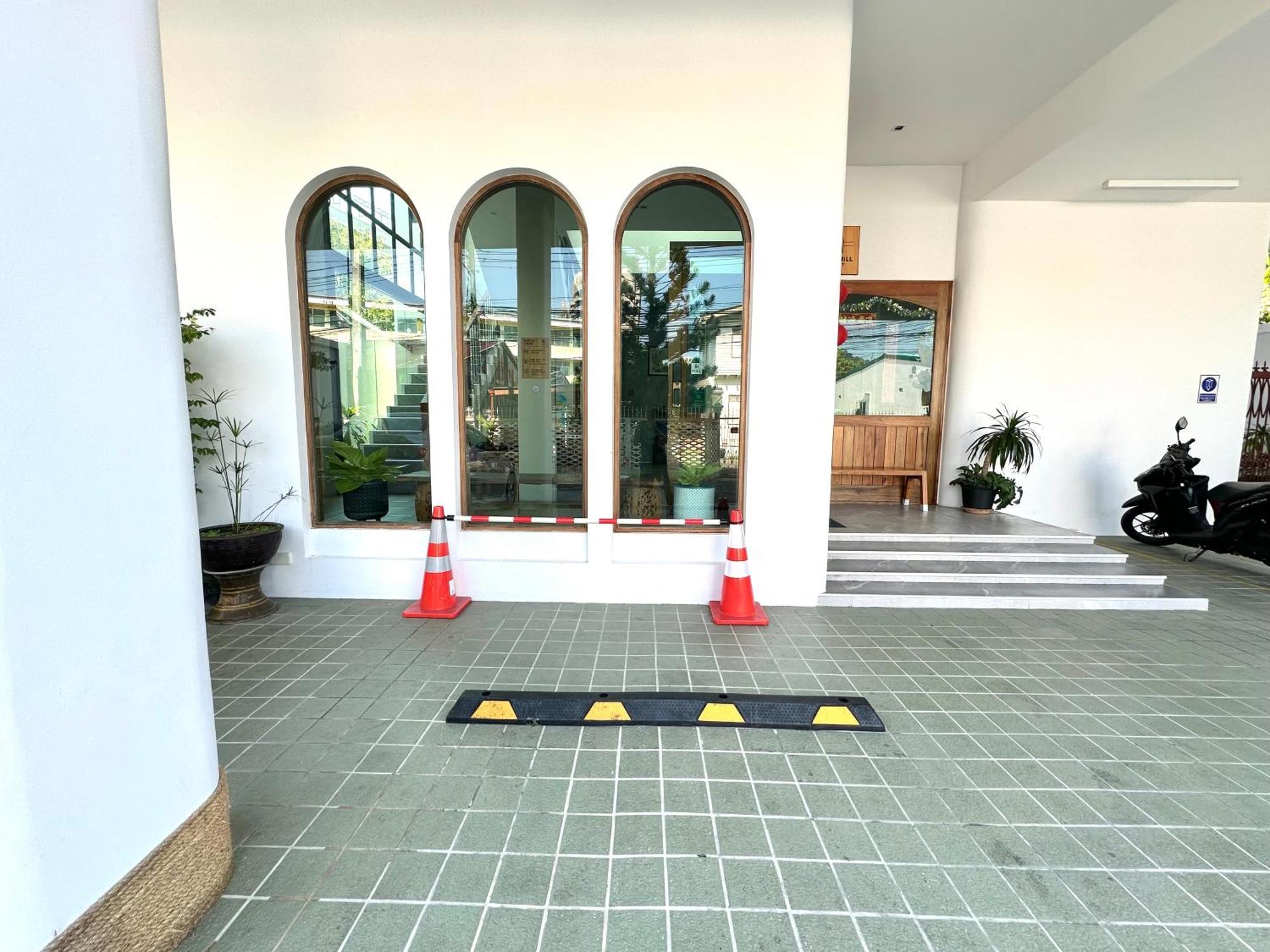Alleyhill Phuket - Private & Cozy Boutique Exterior photo
